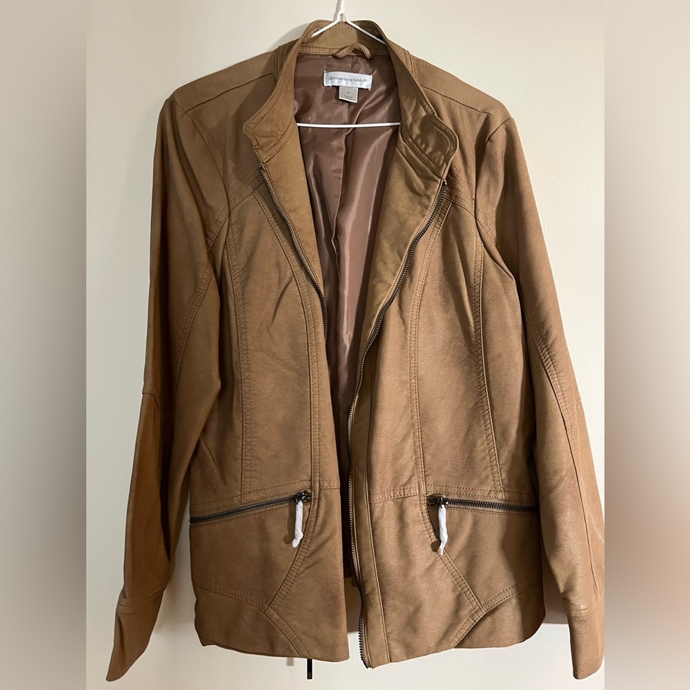 Women's Tan Utility Jacket with Zipper Pockets